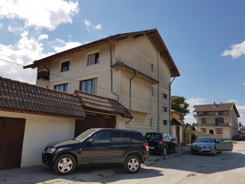 Atanasovi House Hotel Шкорпиловци Екстериор снимка