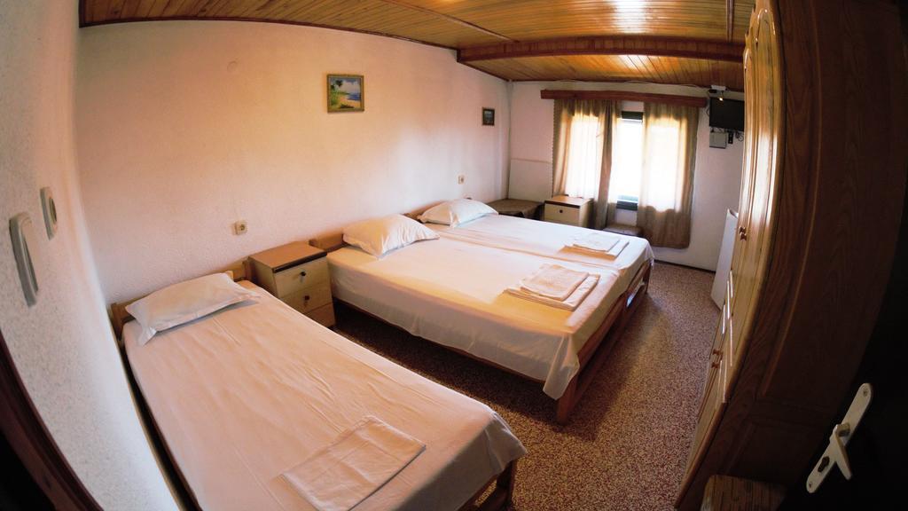 Atanasovi House Hotel Шкорпиловци Екстериор снимка