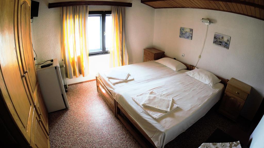 Atanasovi House Hotel Шкорпиловци Екстериор снимка