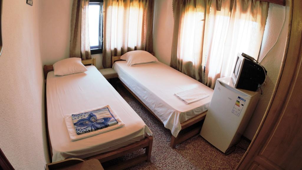 Atanasovi House Hotel Шкорпиловци Екстериор снимка