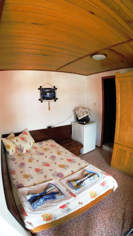 Atanasovi House Hotel Шкорпиловци Екстериор снимка