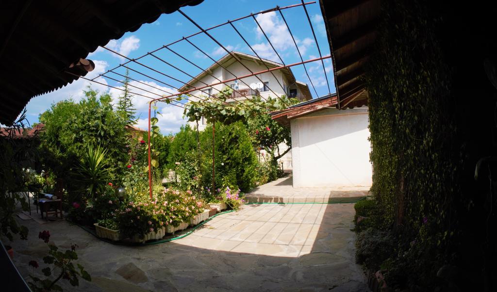 Atanasovi House Hotel Шкорпиловци Екстериор снимка